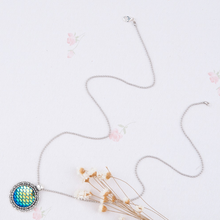 Load image into Gallery viewer, Mermaid Druzy Necklace