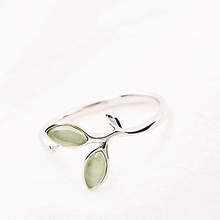 Load image into Gallery viewer, Green Opal Leaf Ring