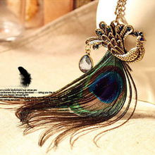 Load image into Gallery viewer, Peacock Feather Pendant