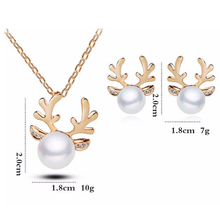Load image into Gallery viewer, Crystal Antler Pearl Earrings &amp; Necklace Set
