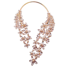 Load image into Gallery viewer, Chunky Crystal Flower Choker Necklace

