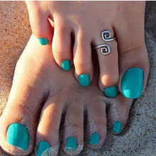 Load image into Gallery viewer, Unique Retro Silver Plated Toe Ring
