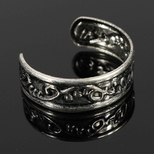 Load image into Gallery viewer, Antique Adjustable Toe Ring
