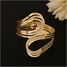 Load image into Gallery viewer, Gold Punk Hip Hop Bangle
